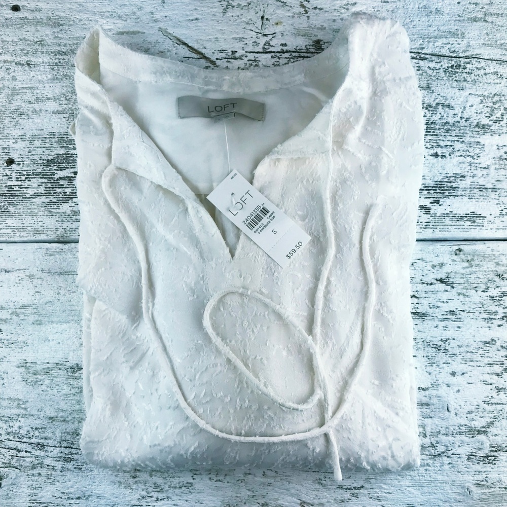 NWT ~ LOFT ~ Blouse - Picture 3 of 7
